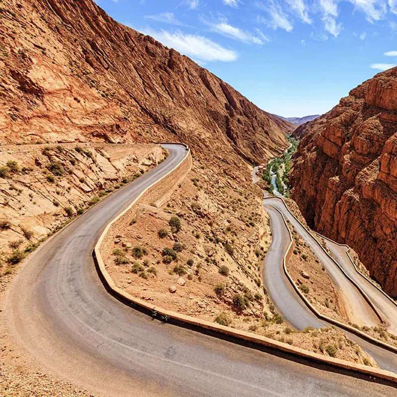 Goûtez à la liberté en Road Trips & Circuits privés