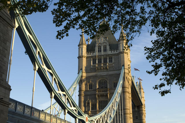 Vol Londres - The Tower Bridge - TUI