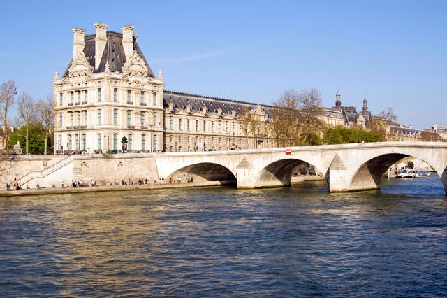 Vol Paris - le Louvre - TUI